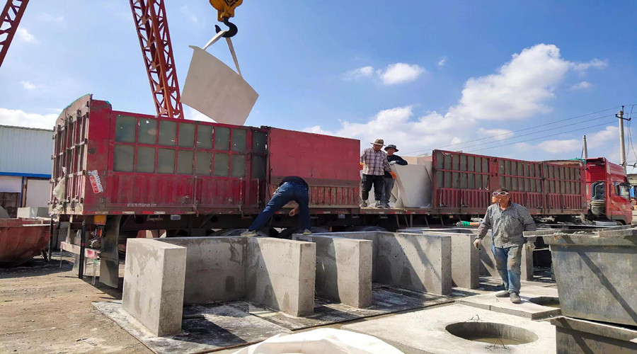 GRC構件裝車發(fā)貨