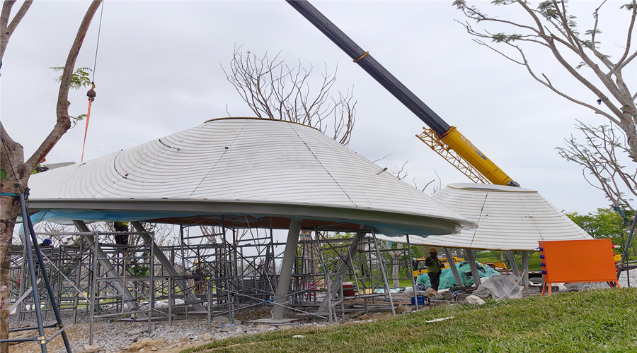 三亞海棠灣UHPC預(yù)制構(gòu)件遮陽立面掛板項目