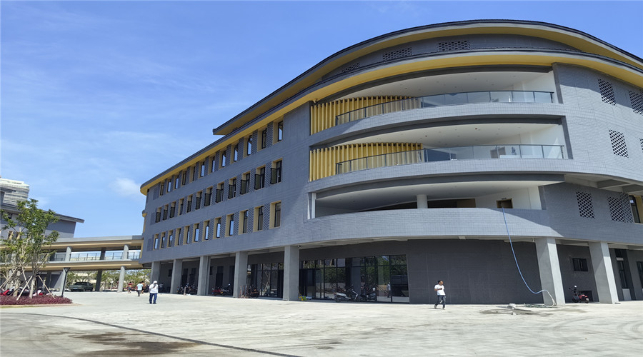 海南中央民族大學UHPC墻板項目